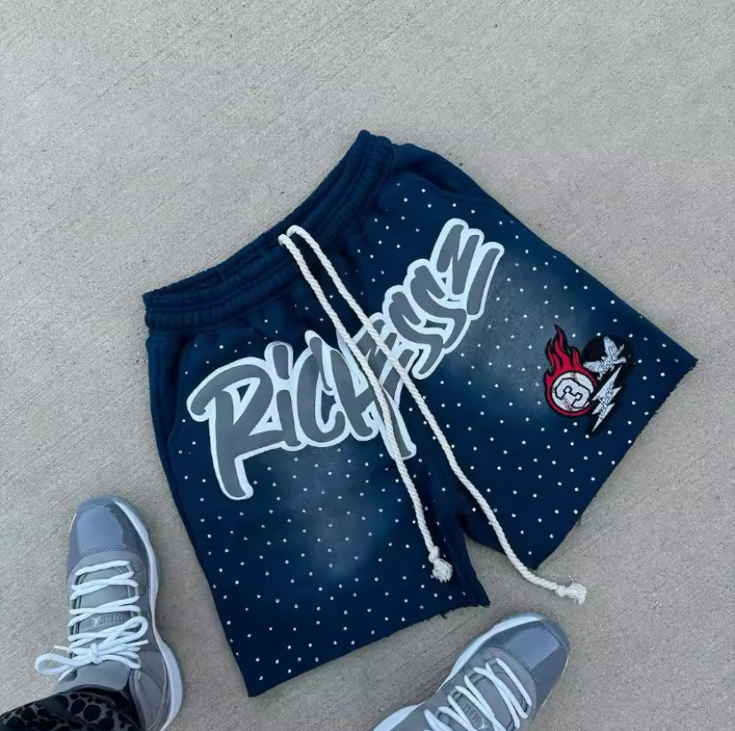 Short Y2K Style