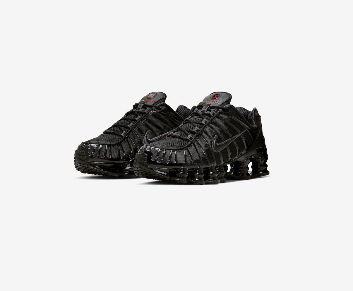 ¡Cesta Black Shox!