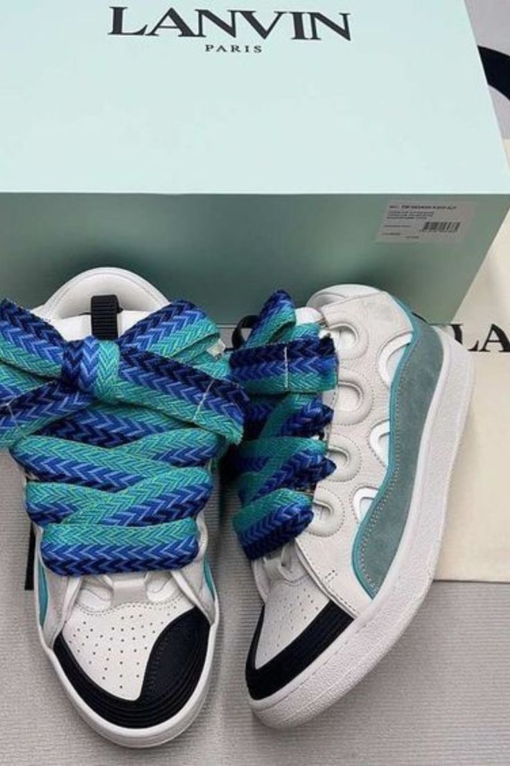Lanvin Bleu
